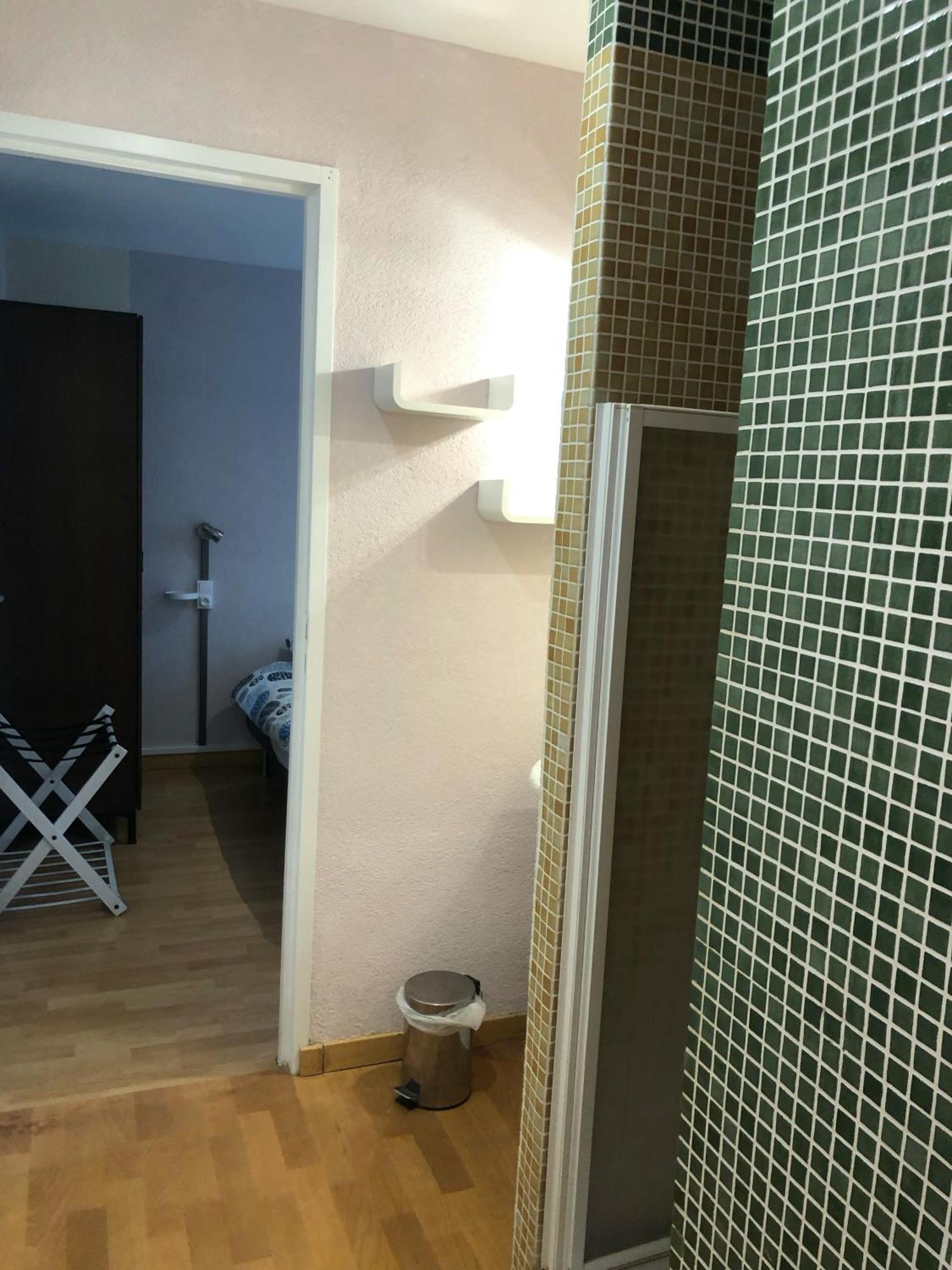 De La Vallee Bed & Breakfast *